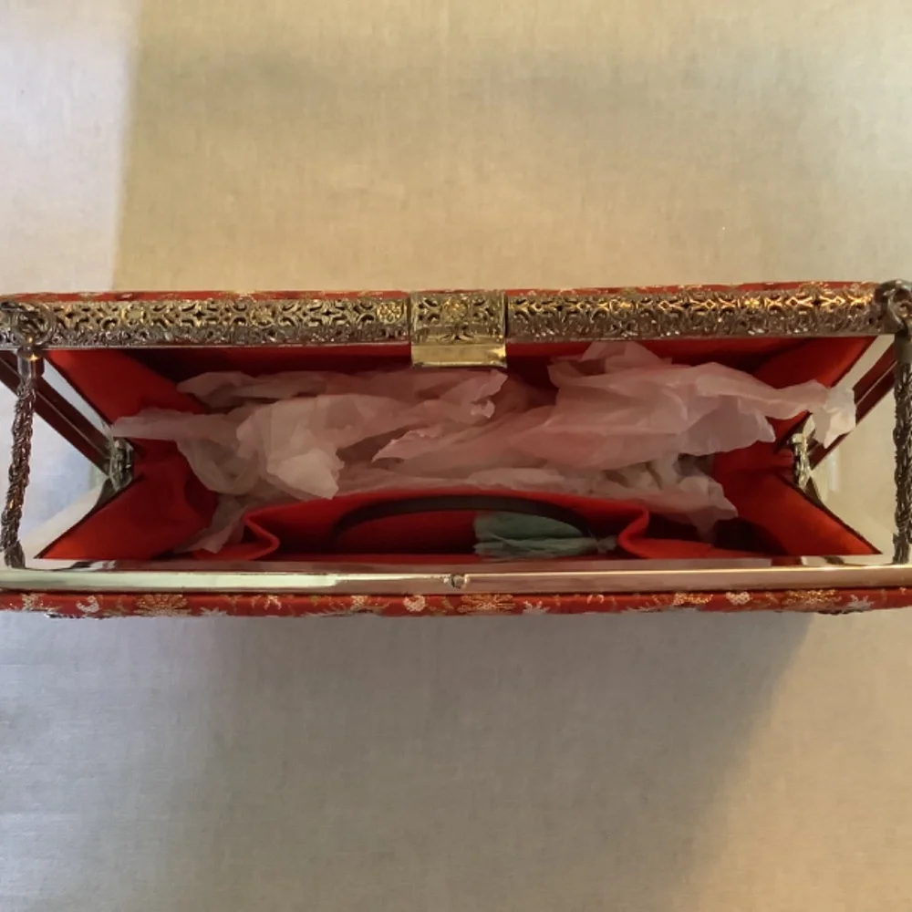 Vintage Purse - Picture 6 of 10